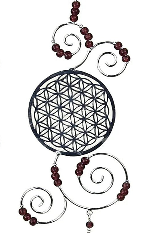 Guirlande 'Fleur de Vie ' avec sphère en cristal Feng Shui ! 20 centimètres de longueur - 79 grammes. Simple, élégant et efficasse ! vendu en coffret !