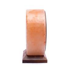 Lampe 'Arbre de vie' en sel rose de l'Himalaya. Crée une atmosphère de pièce pure et agréable. La lumière diffuse donne une lueur chaleureuse et une sensation harmonieuse. ± 22x19x10/ 5 kgs