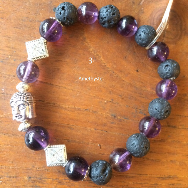 Collection de bracelets '7 chakras' et 'Bouddha', avec perles de 8 millimètres. Disponible de 17 à 21 cn de longueur. Qualité AA à AAA, superbes perles ! Fait par Gem & Zen !