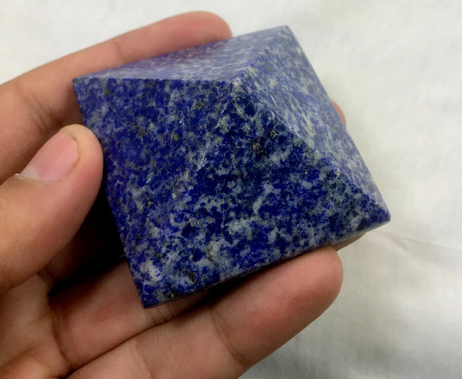 Pyramides en Lapis lazuli de 4 à 5 centimètres, modèles au choix, la pierre des Pharaons !