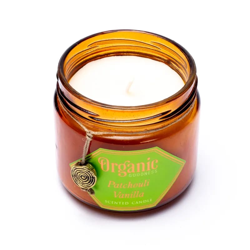 Bougie de chez 'Goodness', en cire de soja naturelle avec mèche en coton sans plomb. 4 Parfums au choix ! Dimensions : 10 x 9 cm - 200gr. +/- 55H de combustion.