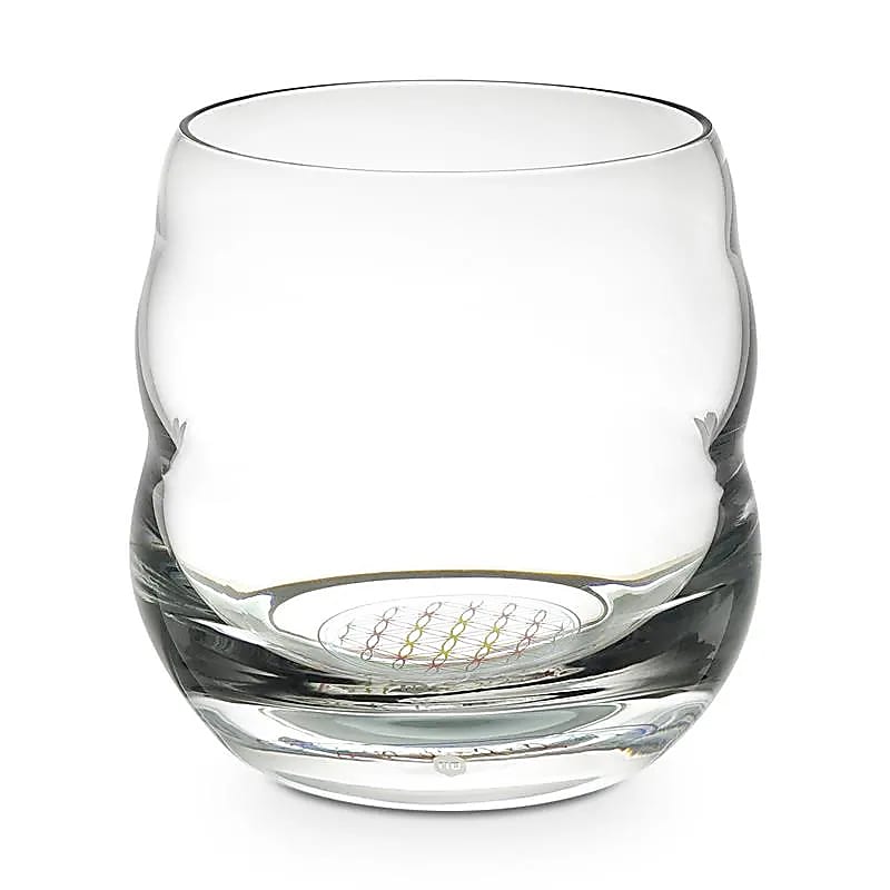 Verres de chez 'nature's design', modèle 'Jasmina' 300ml et 'Mythos' 250ml, avec le symbole gravé de la fleur de vie ! verre sans plomb soufflé à la bouche ! Vendu à l'unité !