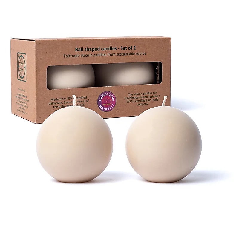 Set of 2 unscented round candles, 7.5cm - Burn time 25-26H - Made with 100% natural vegetable stearin from sustainable agriculture. No smoke, stable flame, cotton wick!