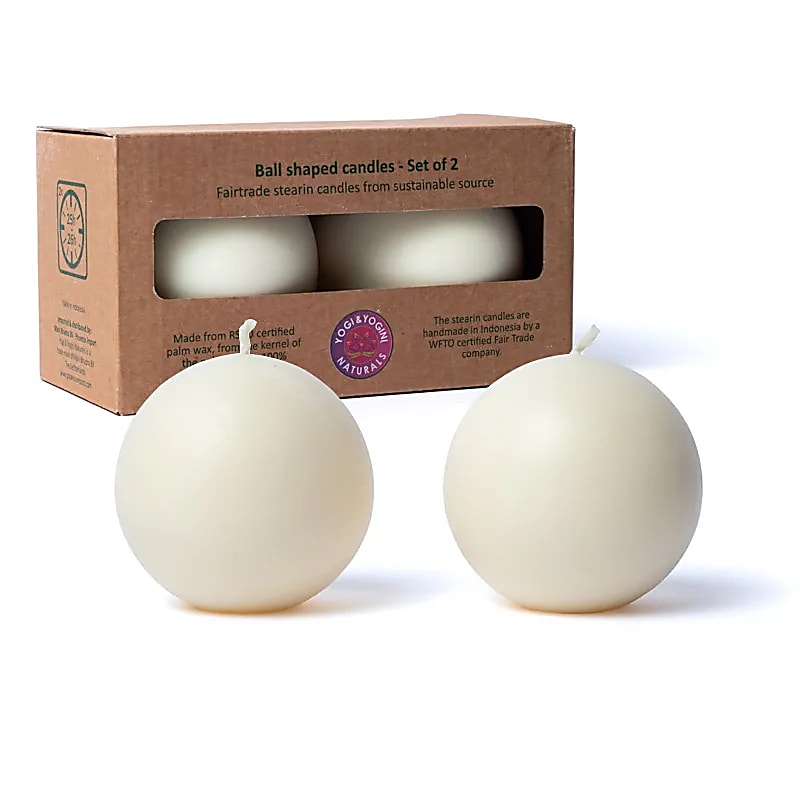 Set of 2 unscented round candles, 7.5cm - Burn time 25-26H - Made with 100% natural vegetable stearin from sustainable agriculture. No smoke, stable flame, cotton wick!
