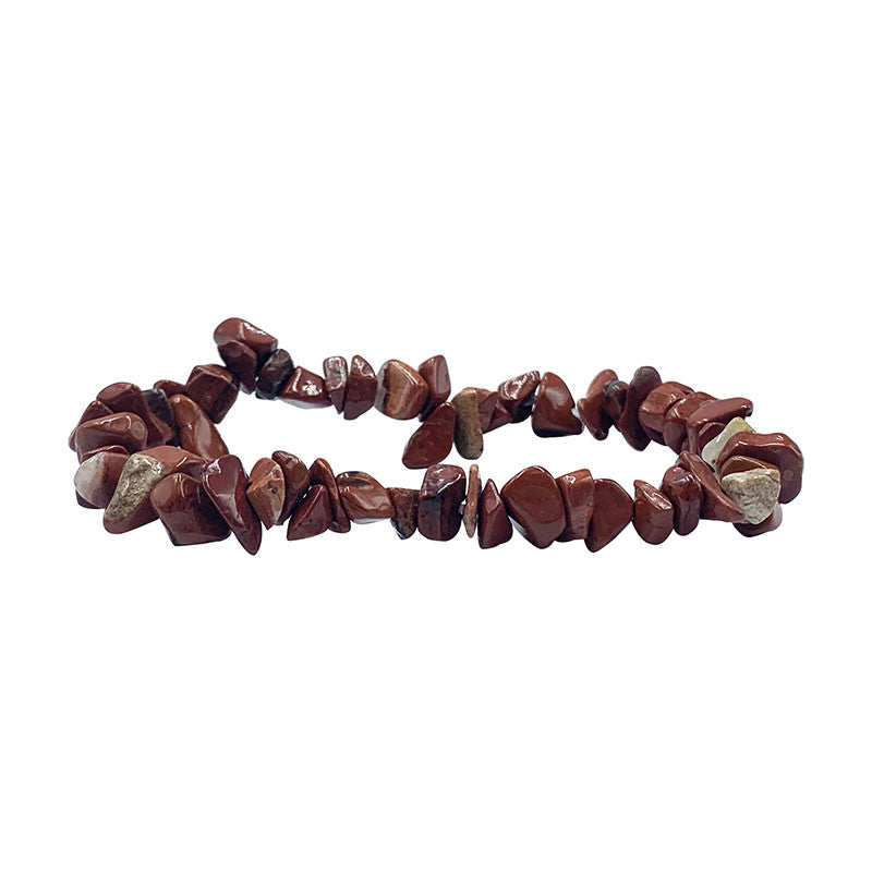 Jaspe rouge, bracelet de 17 à 21 cm ou en collier de 42 cm ou sautoir de 85 cm. Perle de type 'baroque/ chips' de 4/7 millimètres, montées sur fil élastique ou fil d'acier de haute résistance !