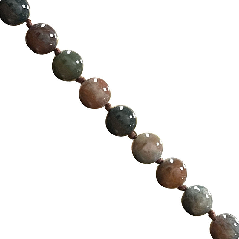 Agate naturelle d'Inde, collier d'environ 50 centimètres, perles de 10 millimètres avec un noeud entre chaque perle. Systéme de fermetrure par fermoir de type 'homard'. Trés belle qualité, superbe !