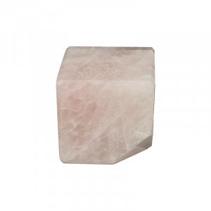 Selection of 'floating' stone cubes (1 corner cut off), 350 to 400 grams / 4.5 to 5 centimeters in diameter. Very good quality, beautiful finishes, perfect!