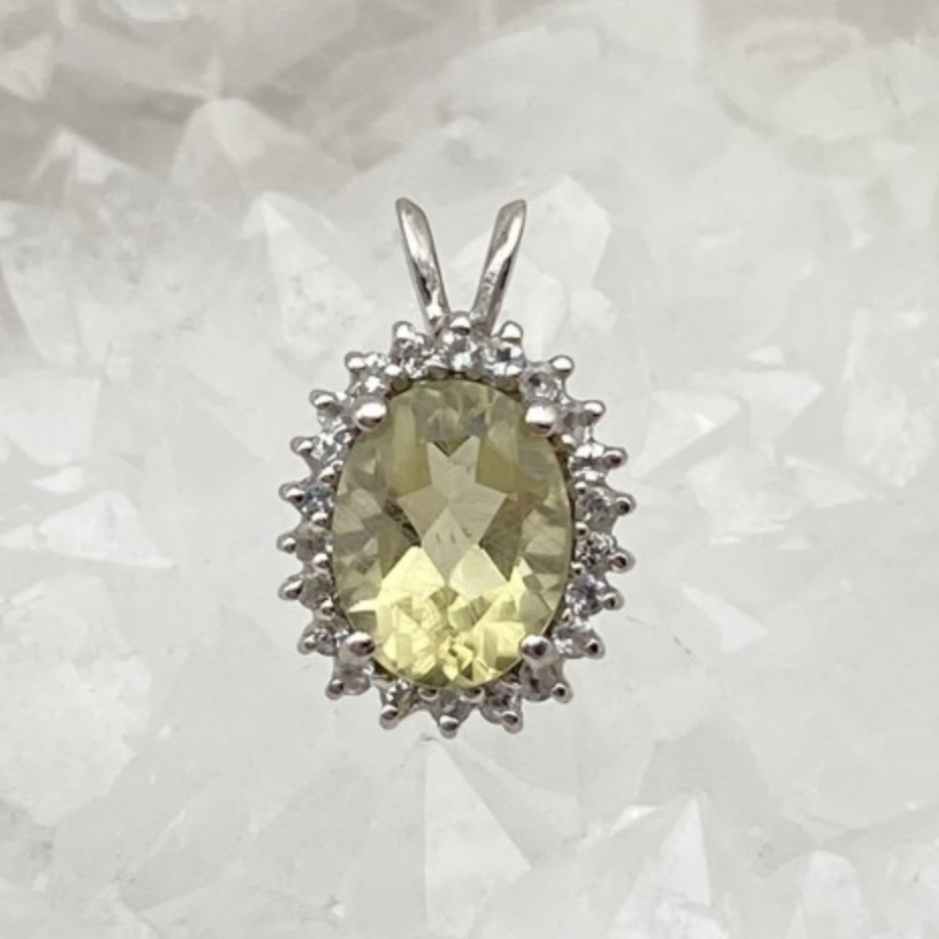 Collection Retro' | Pendentif en Argent serti d'une pierre 'gemme' en : Aigue-Marine - Améthyste - Grenat - Iolite - Péridot - Quartz fumé ou Lemon !
