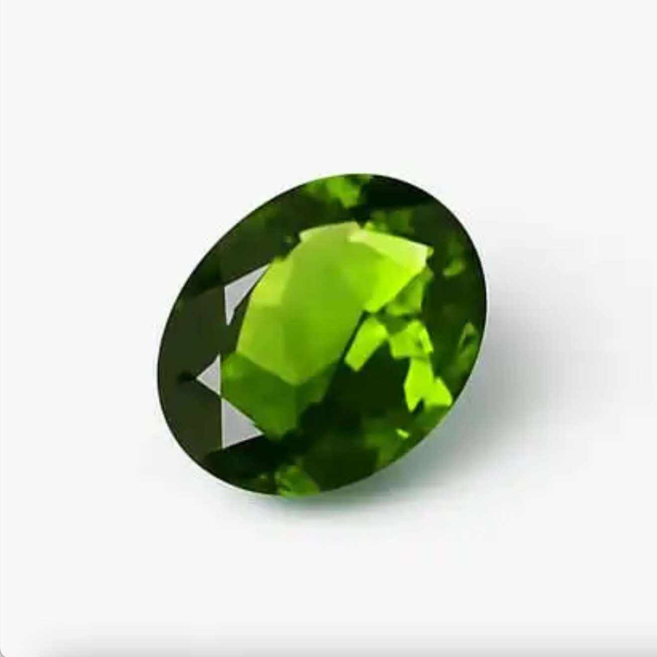 Diopside, magnifique pierre fine tallée de 0,13 carat. Parfait en bijouterie, collection ,exposition...