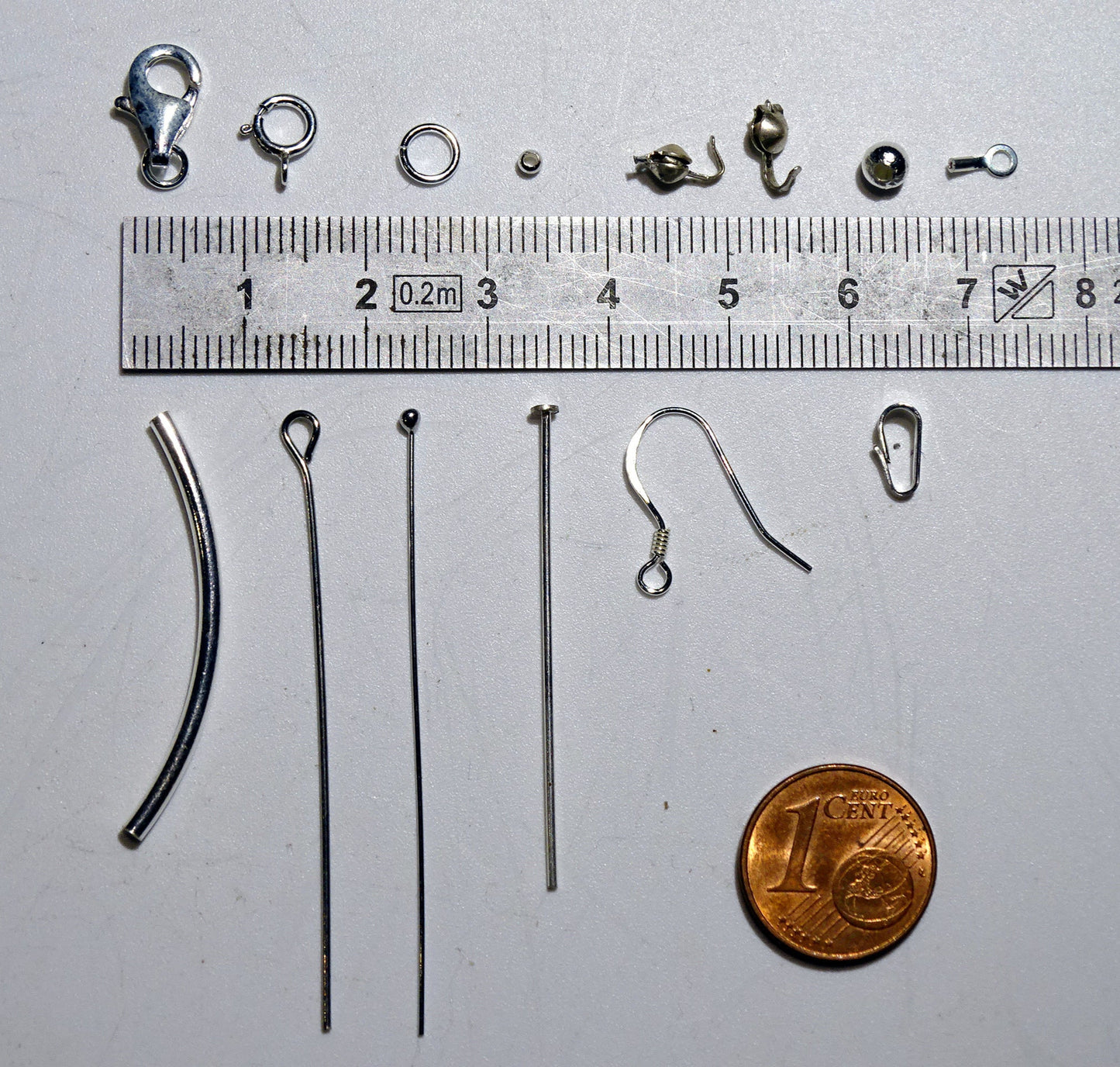 The main 0.925 Silver findings for your creations and repairs! Clasps, rings, beads, stems, bails, earrings... Very good quality!