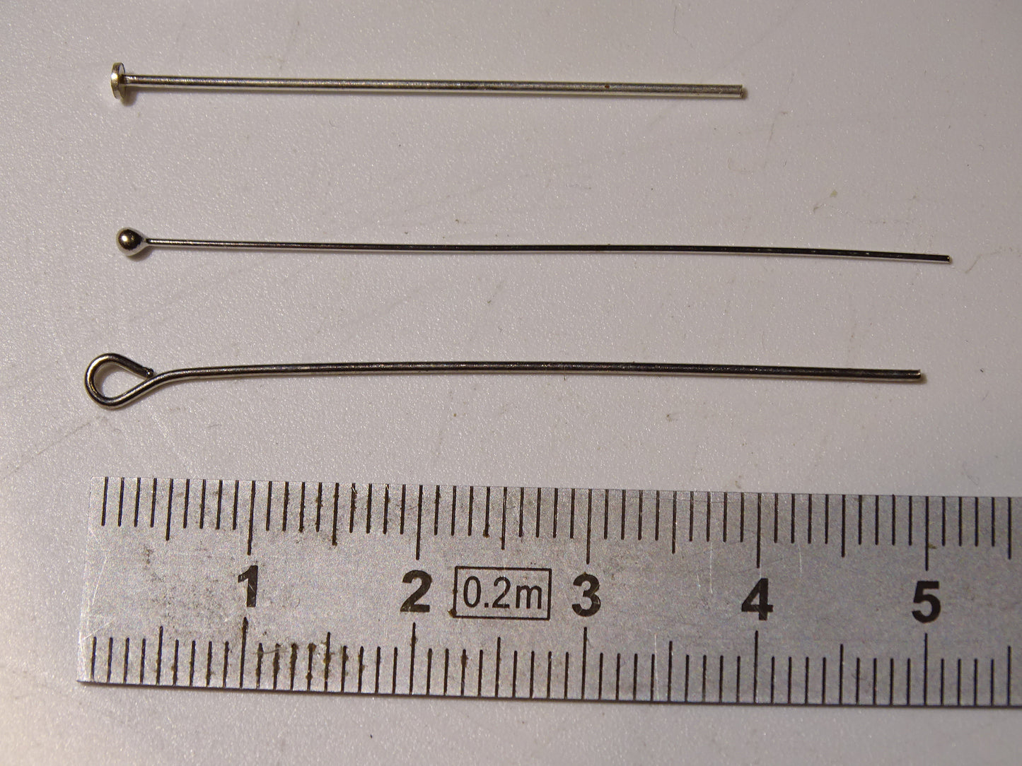 The main 0.925 Silver findings for your creations and repairs! Clasps, rings, beads, stems, bails, earrings... Very good quality!