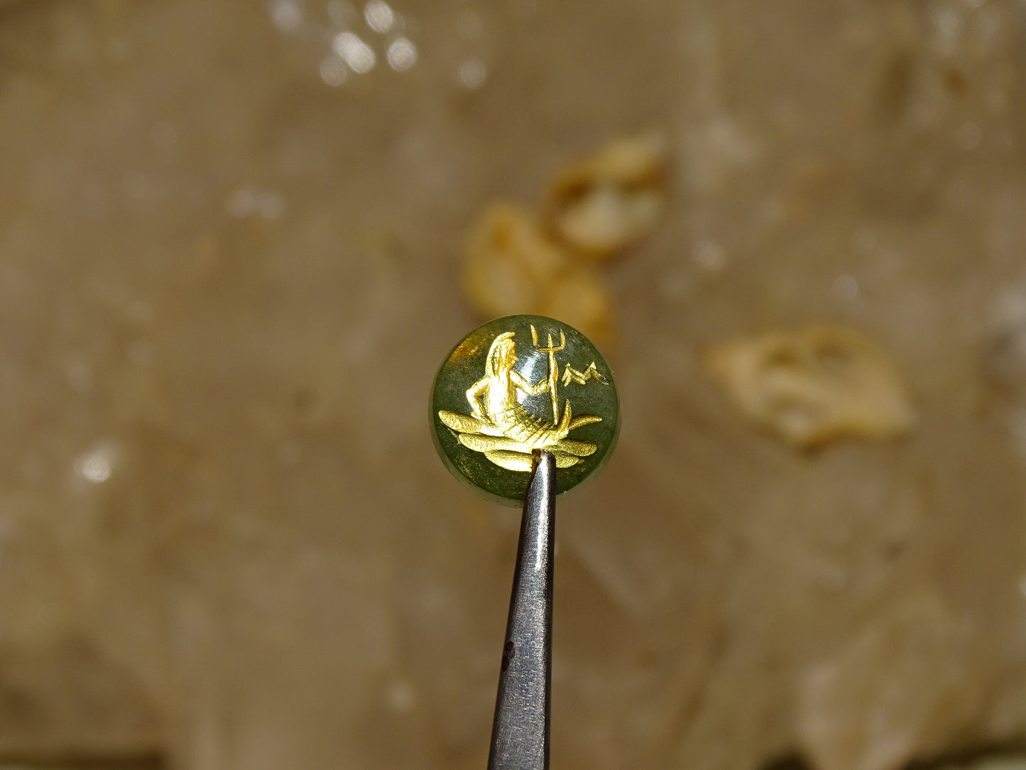 Imperial Jade, set of 12 round stone cabochons with astrological signs engraved in fine gold. Perfect for creating rings or collections... 12 x 3 millimeters thick!