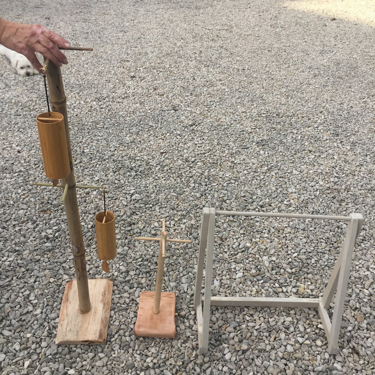Gem & Zen creation, 'double row' wooden stands, for Koshi, Zaphir or other style chimes, 45 or 95 centimeters high, base 20 x 20cm. Also suitable for Tibetan cymbal (Tingsha). 'Matte' or 'glossy' finish option, perfect!