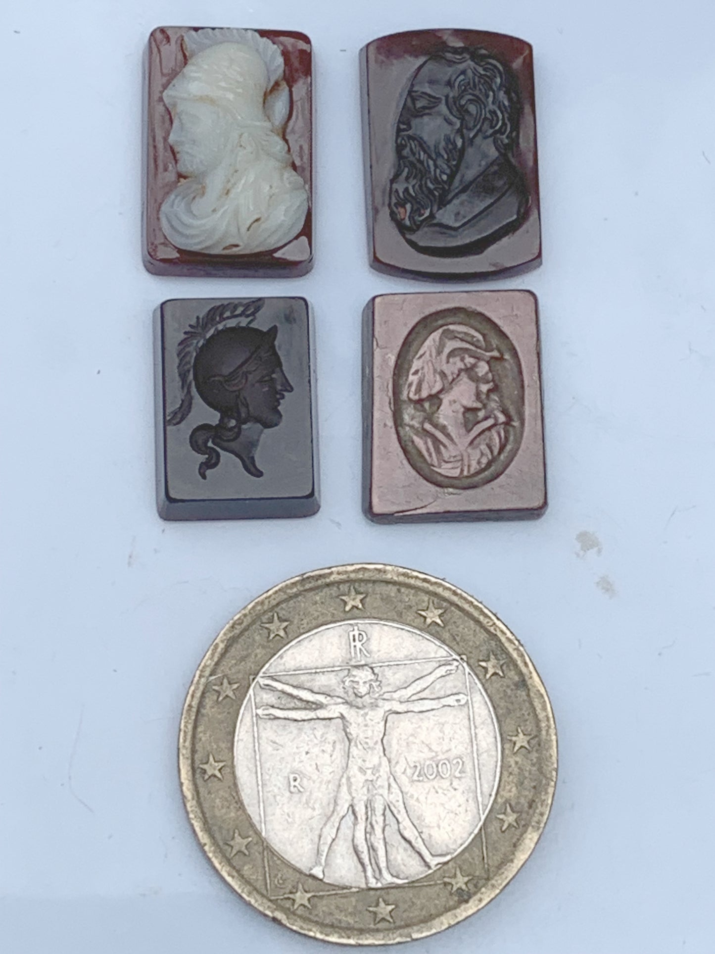 Cameo, 5 pieces of your choice in Onyx stone, 14mm x 10 x 0.3. Antique and authentic, true works of art, engraved with ultimate precision. Perfect for collection, exhibition, jewelry...