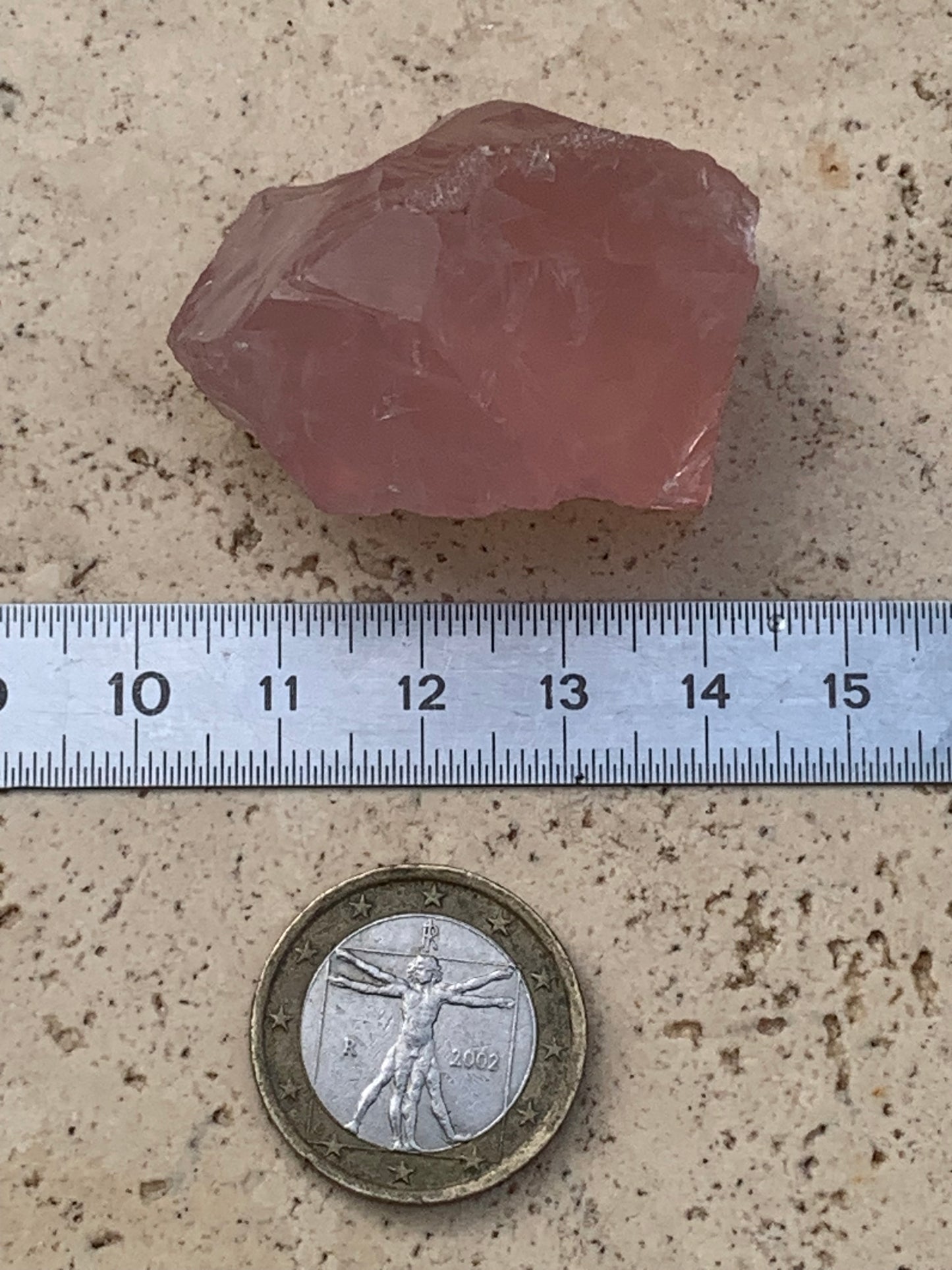 Quartz rose qualité 'gemme' (rare) de 40 x32 x28 millimètres - 38,3 grammes. Superbe qualité, parfait pour vos collections, expositions...