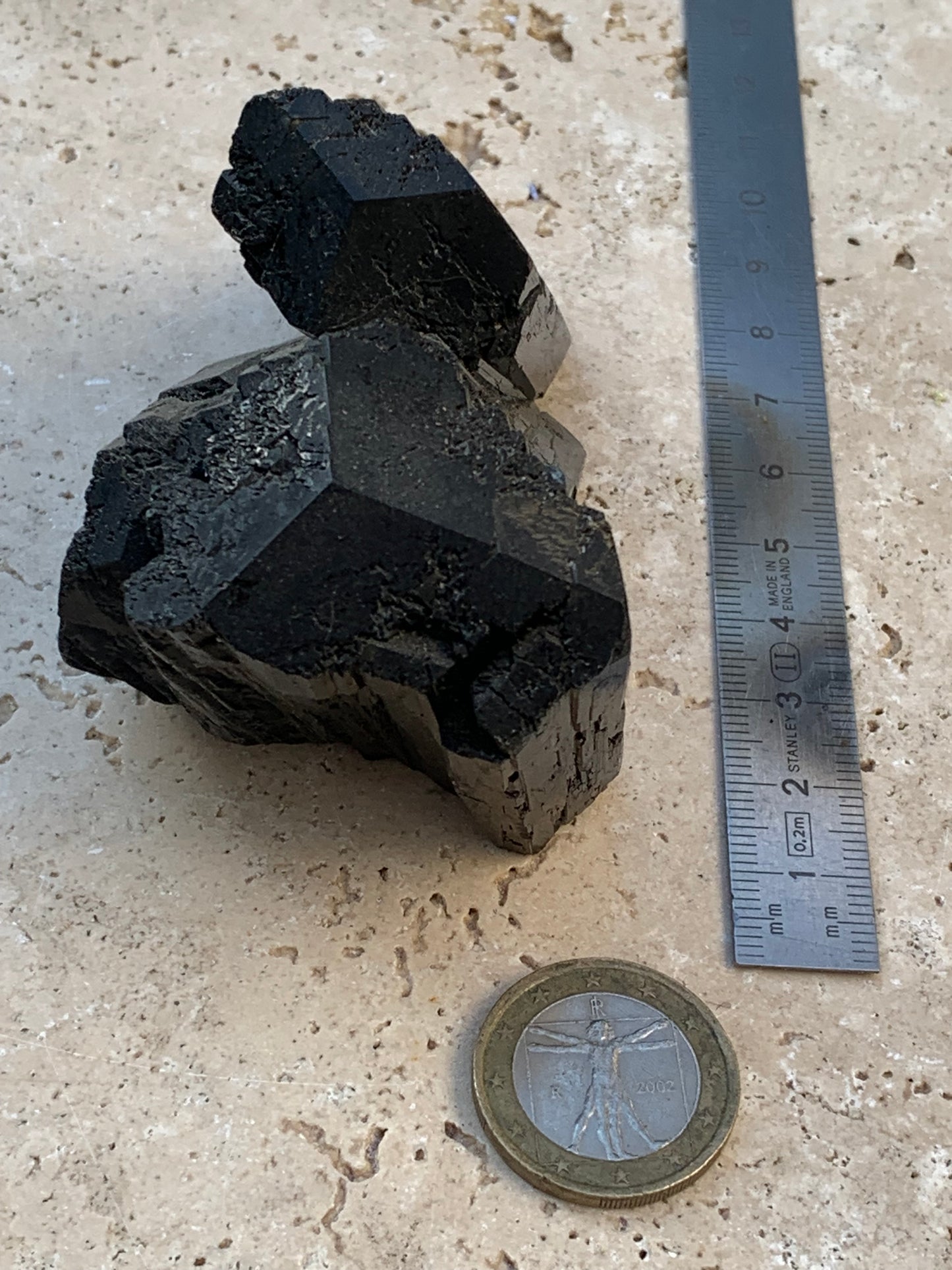 Black tourmaline, natural specimen, twin of 92 x 65 x 50 mm - 263.8 grams. A very beautiful piece with several 3-sided heads!