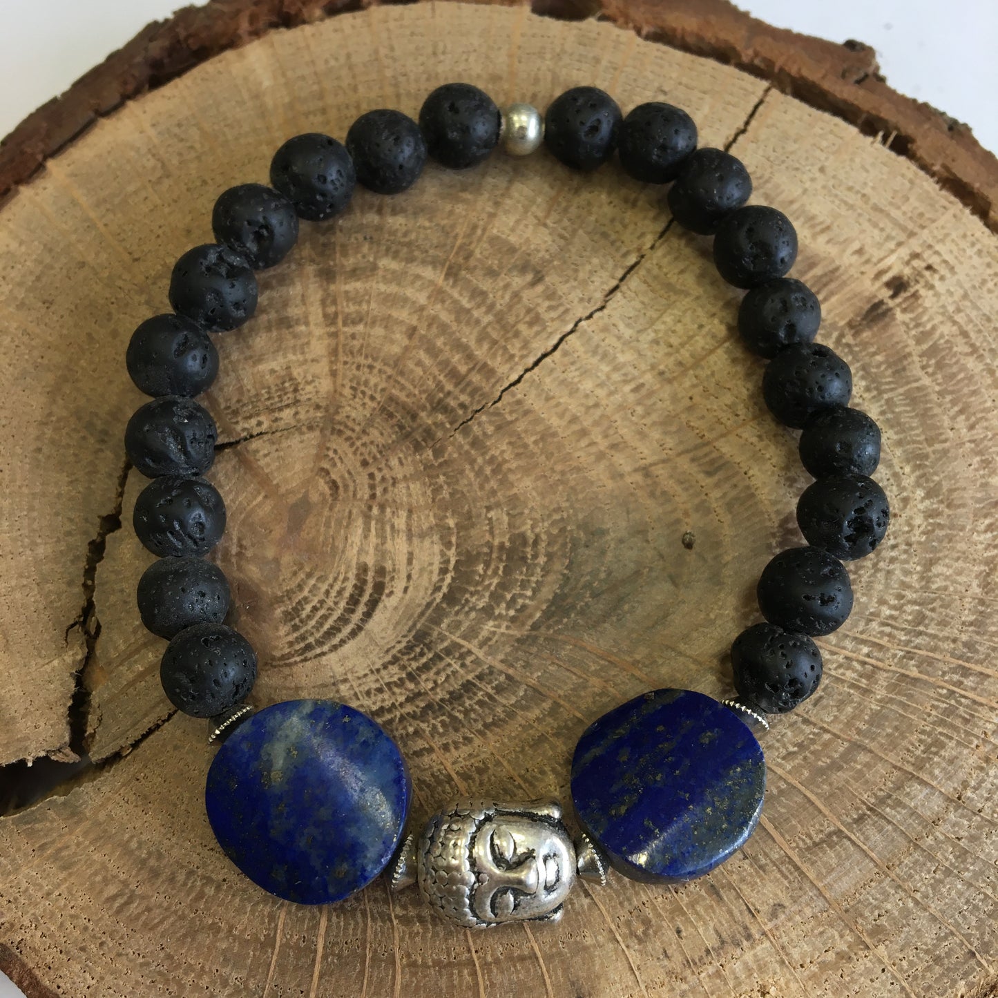 Collection #2 of 'Pearls of India' and 'Buddha' bracelets, with 8 millimeter beads. Available in lengths of 17 to 21 cm. AA to AAA quality, superb beads! Made by Gem & Zen!