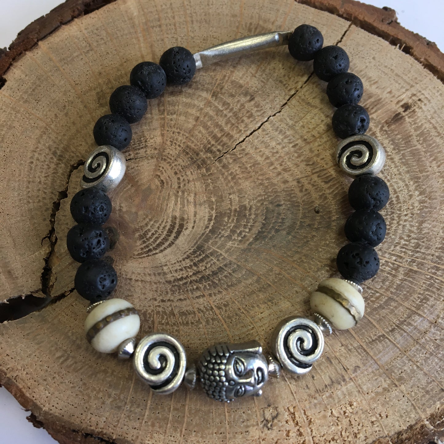 Collection #2 of 'Pearls of India' and 'Buddha' bracelets, with 8 millimeter beads. Available in lengths of 17 to 21 cm. AA to AAA quality, superb beads! Made by Gem & Zen!
