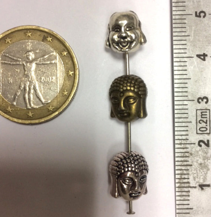 Sélection de perles 'tête de Bouddha', pour création de bracelets, colliers, Mala... De 8 à 20 millimètres... Modèle au choix vendu à l'unité ! Très bonne qualité, finition 'ton argent' !
