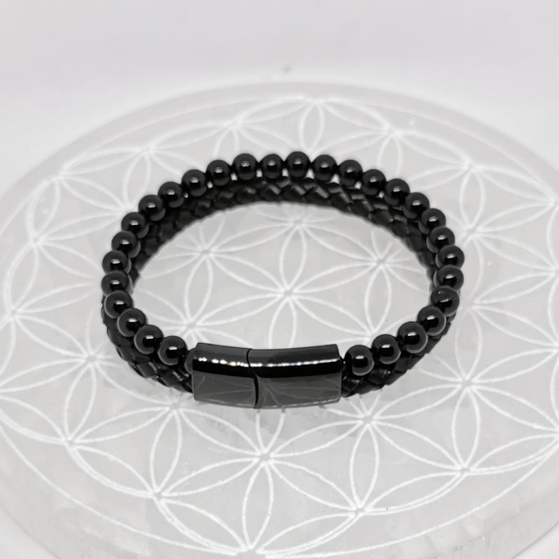 'Leather & Magnetic Closure' bracelet collection, double-strand of 8 millimeter beads. Available in 20.5 cm length. Beautiful AA to AAA quality beads!