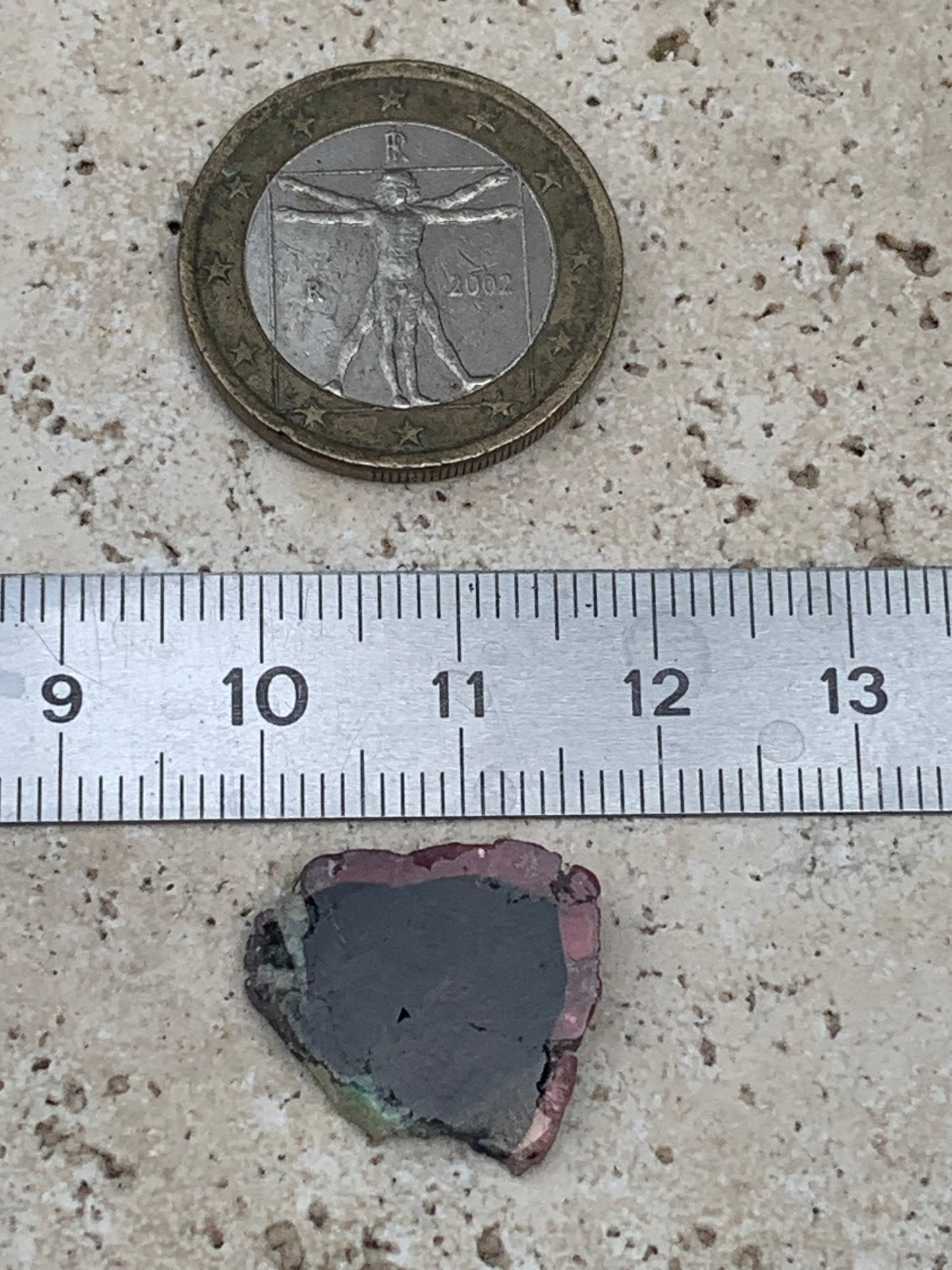 Tourmaline melon d'eau/ pastèque, 18mm x 16 x 4 - 10 carats. Parfait en bijouterie, collection ,exposition...
