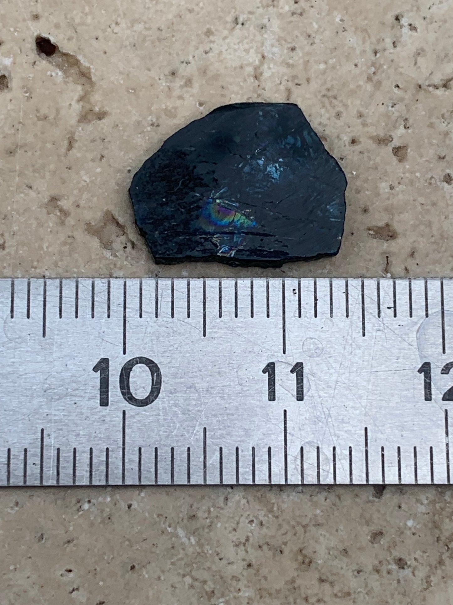 Tourmaline/ Indicolite, de 14mm x11 x 3 environ - 4,5 carats. Parfait en bijouterie, collection ,exposition...