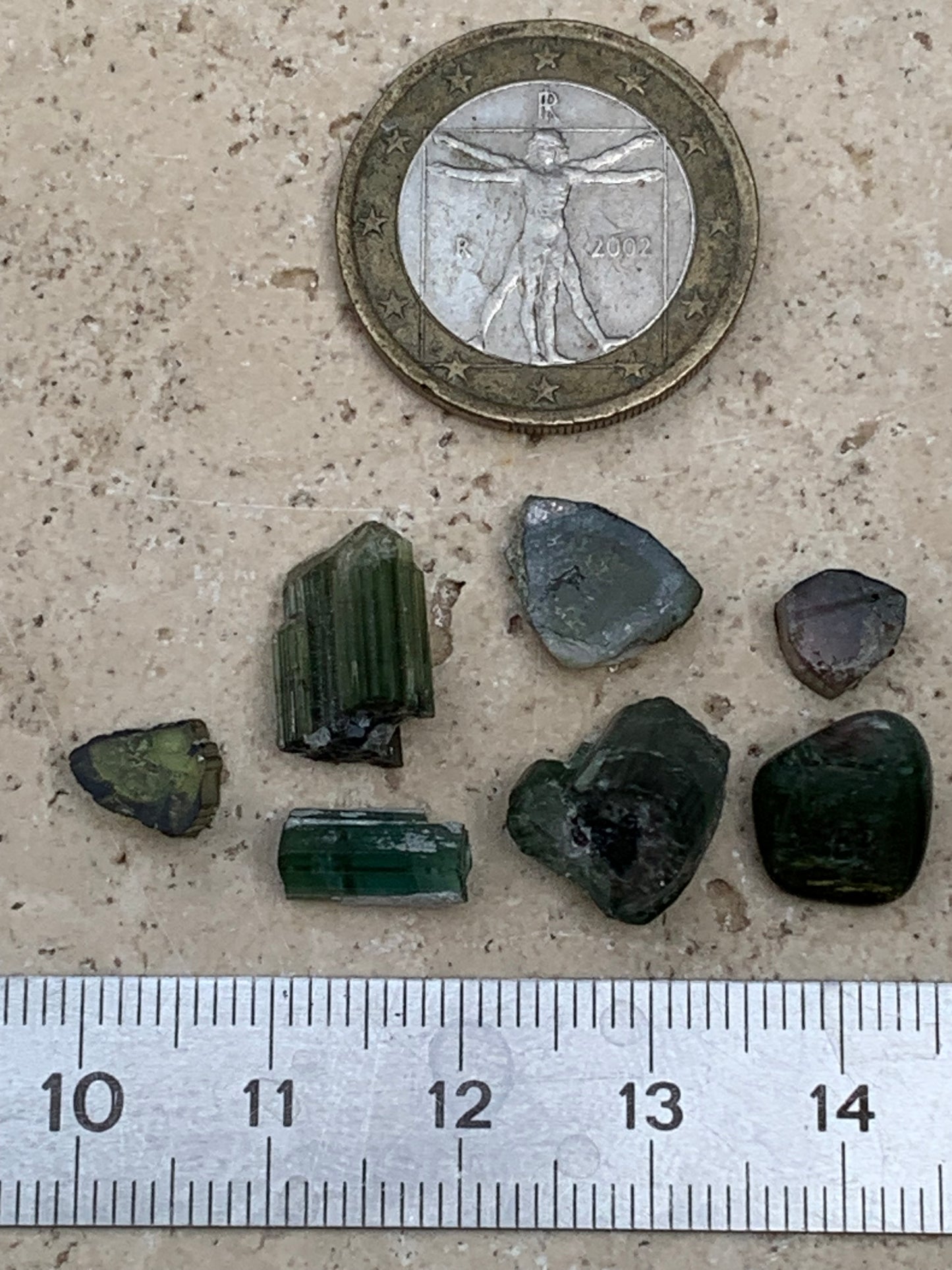 Various tourmalines (Verdelite, Indicolite, Watermelon), lot of 7 pieces from 5 to 10 mm - 4.7 grams.