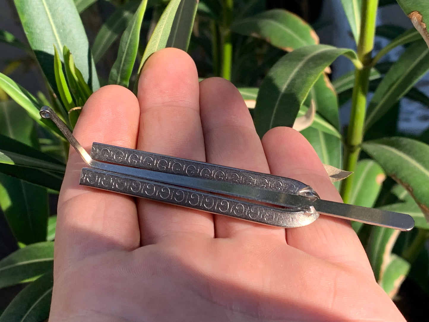 Timartsev Jew's harp from the Altai Mountains of Russia. 'Pro' models, very durable! 3 tunings to choose from - Length 6.5 cm, width 3.0 cm - Easy to play!