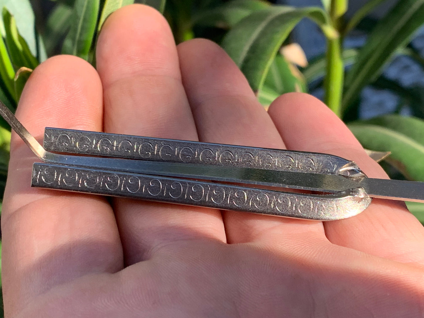 Timartsev Jew's harp from the Altai Mountains of Russia. 'Pro' models, very durable! 3 tunings to choose from - Length 6.5 cm, width 3.0 cm - Easy to play!