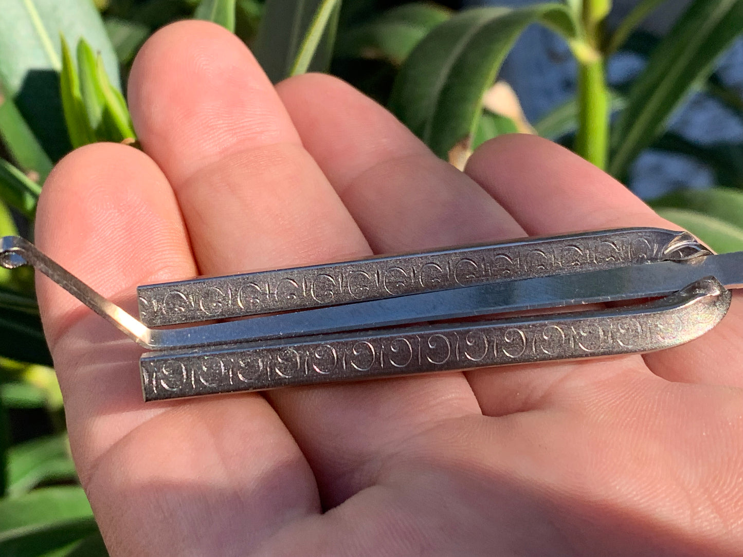Timartsev Jew's harp from the Altai Mountains of Russia. 'Pro' models, very durable! 3 tunings to choose from - Length 6.5 cm, width 3.0 cm - Easy to play!