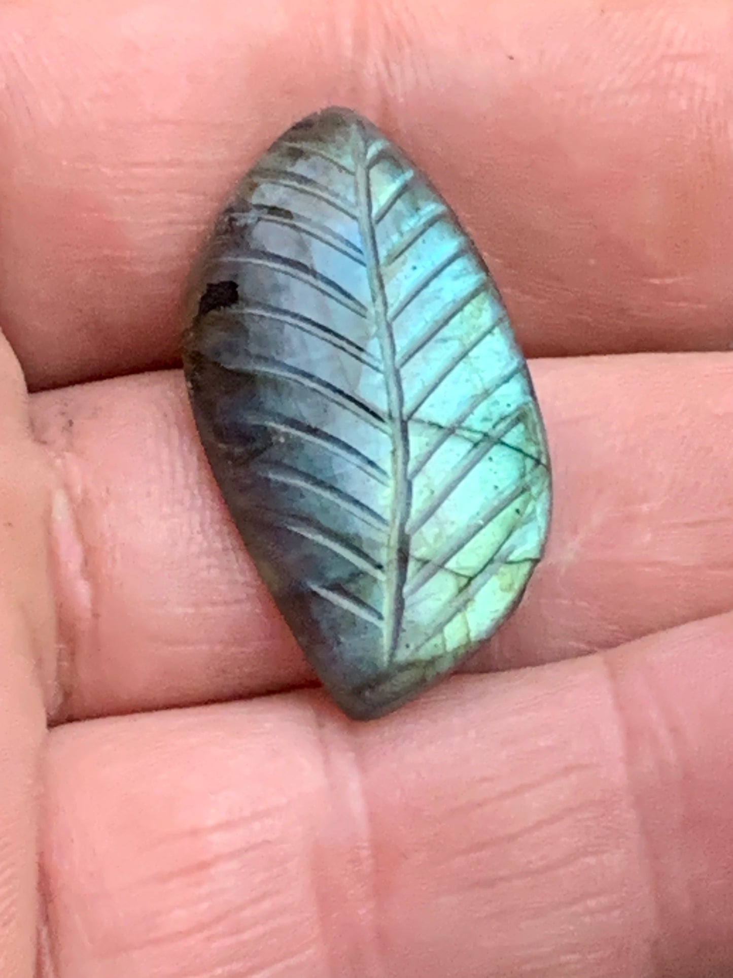 Labradorite, engraved cabochon of 32mm x 16 x 7. AA to AAA quality, perfect for mounting in jewelry or collection!