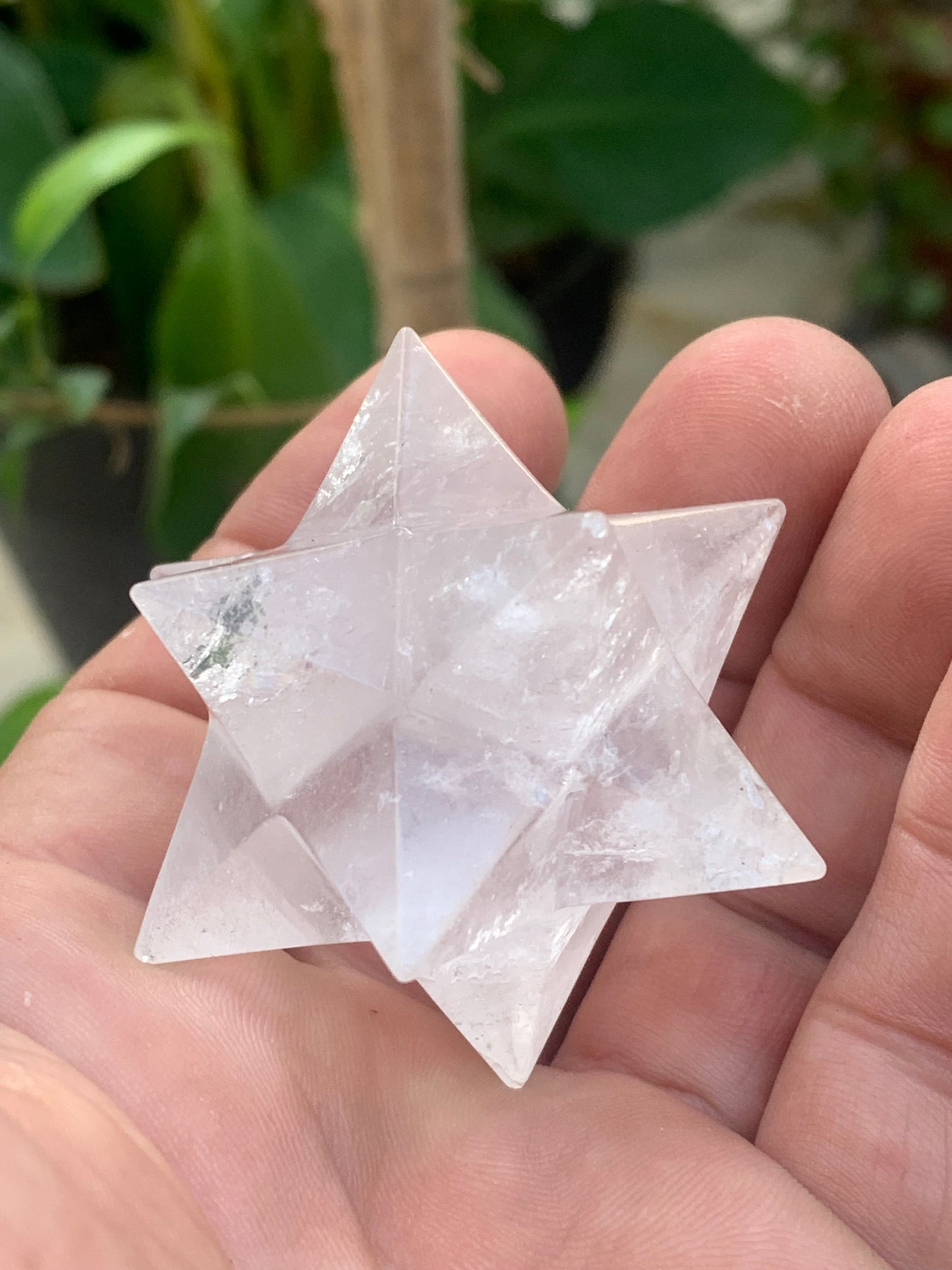 Étoile de Sirius (12 branches) en cristal de roche (quartz). Ø 55mm de diamètre- 72 grammes !
