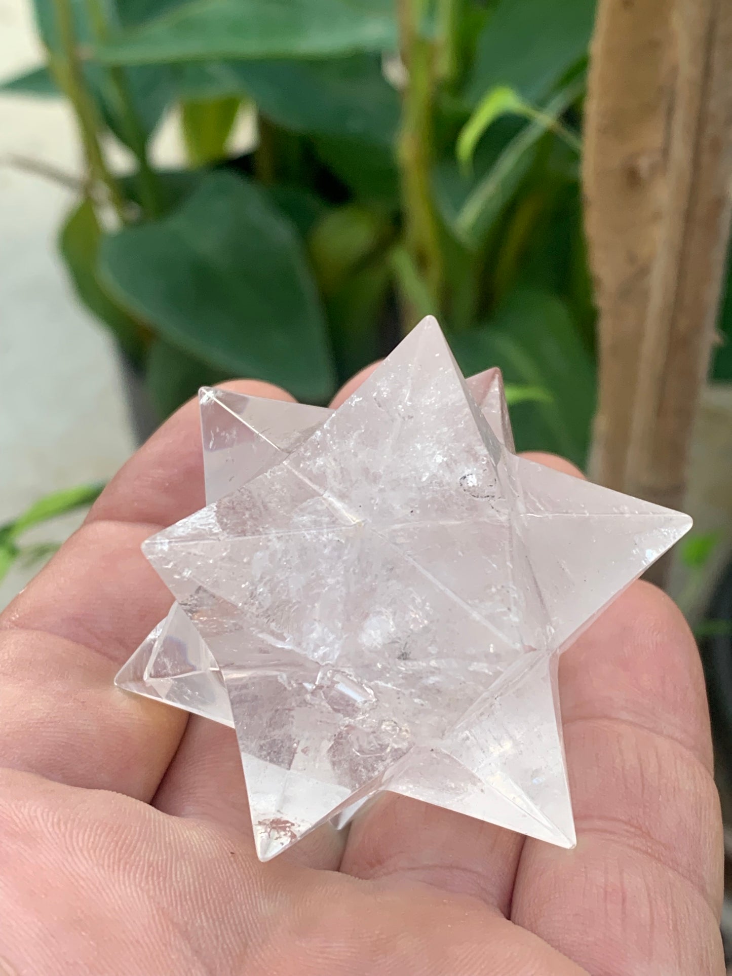 Étoile de Sirius (12 branches) en cristal de roche (quartz). Ø 60mm de diamètre - 103,8 grammes !