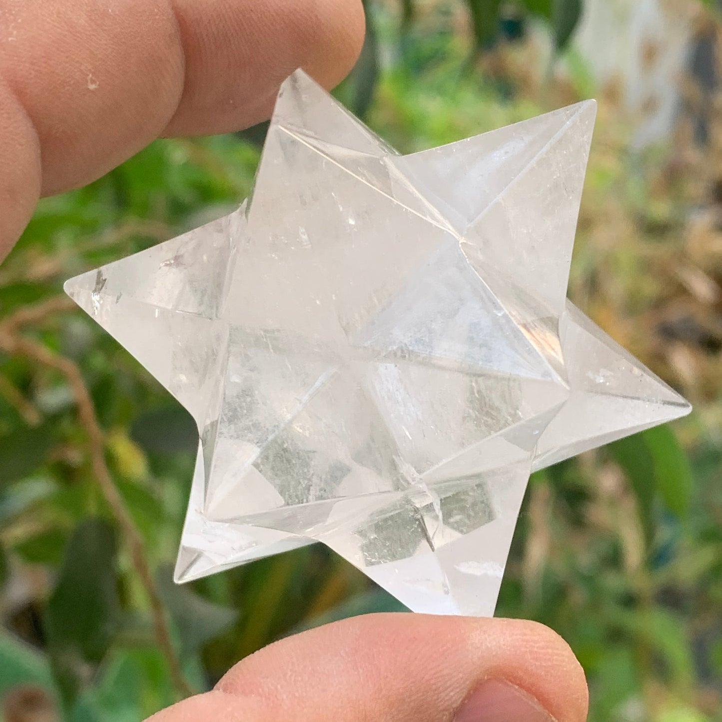 Étoile de Sirius (12 branches) en cristal de roche (quartz). Ø 60mm de diamètre - 103,8 grammes !
