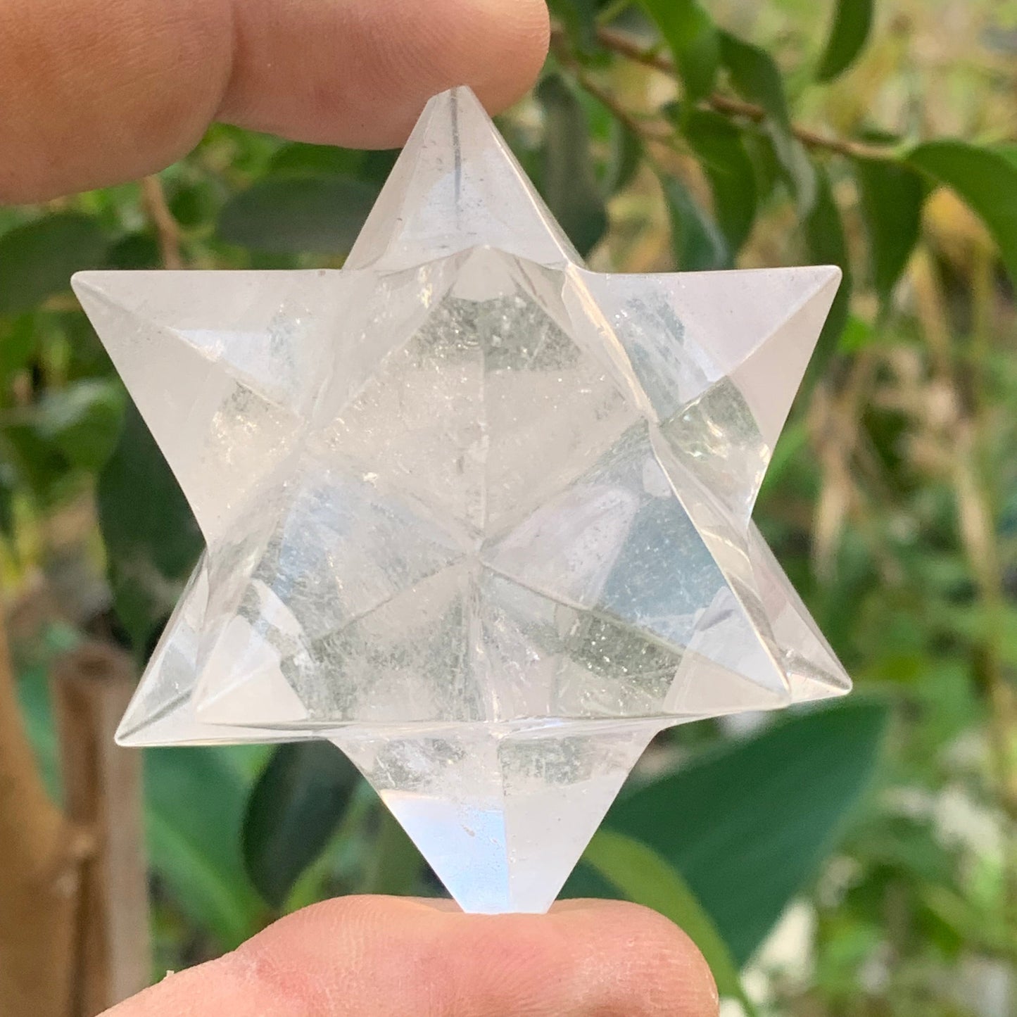 Étoile de Sirius (12 branches) en cristal de roche (quartz). Ø 65mm de diamètre - 121,2 grammes !