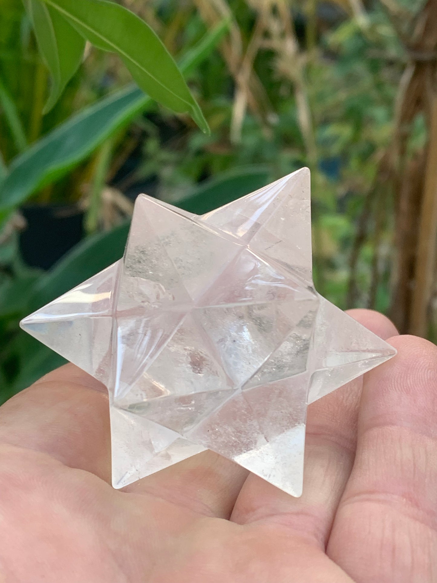 Étoile de Sirius (12 branches) en cristal de roche (quartz). Ø 61mm de diamètre - 112,7 grammes !