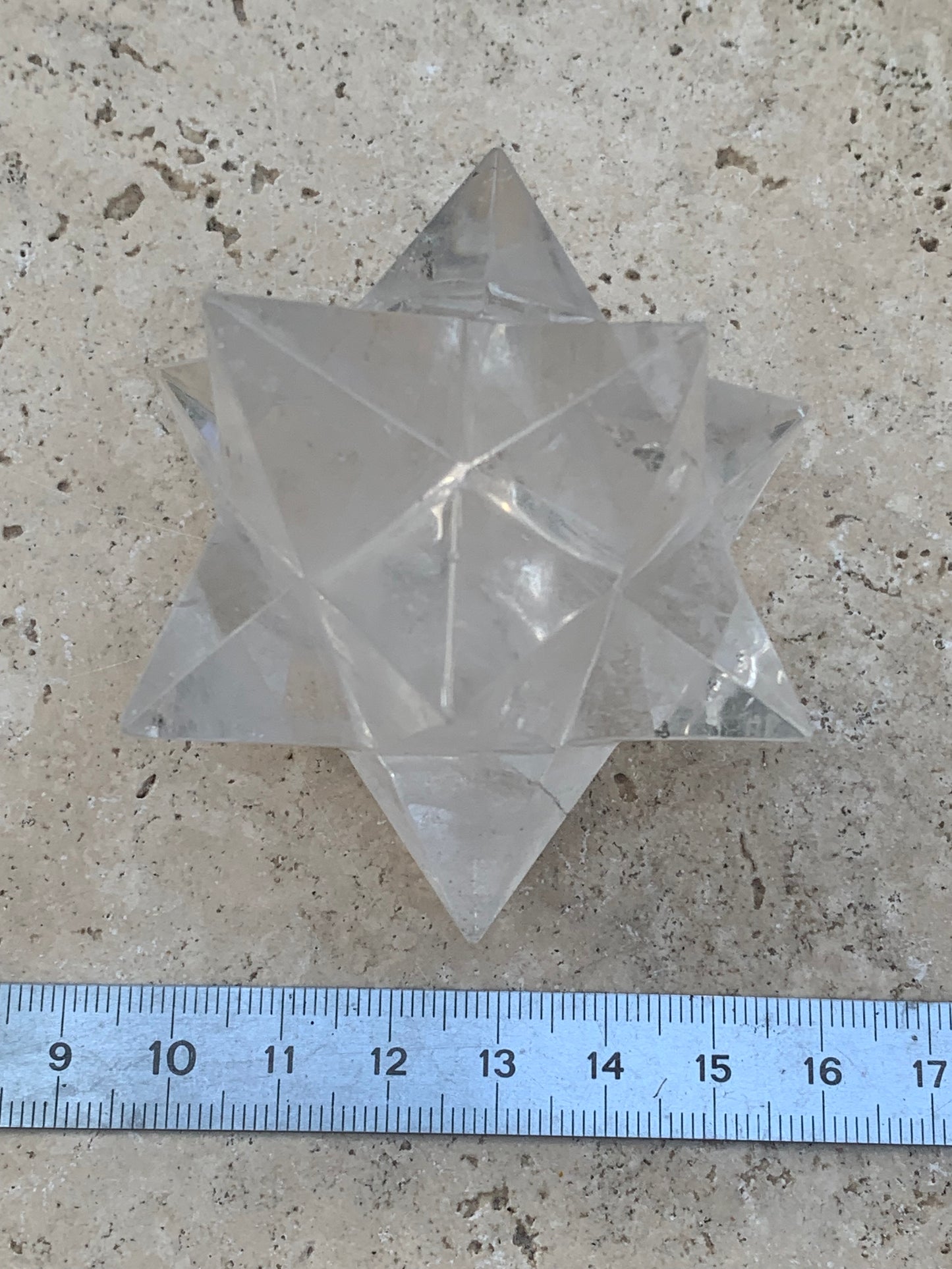 Étoile de Sirius (12 branches) en cristal de roche (quartz). Ø 70mm de diamètre - 149,5 grammes ! (Copie)