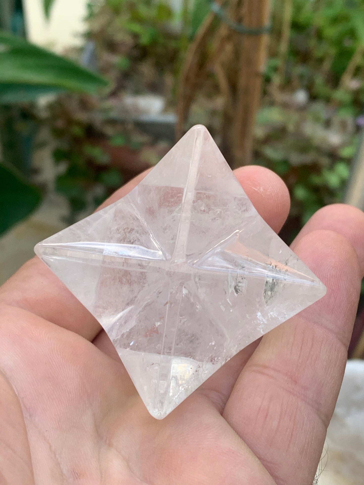 Mercaba/ Mercabah/ Merkabah (étoile à 8 branches), en cristal de roche. De 40x40x40mm - 118 grammes. Qualité A à AAA !