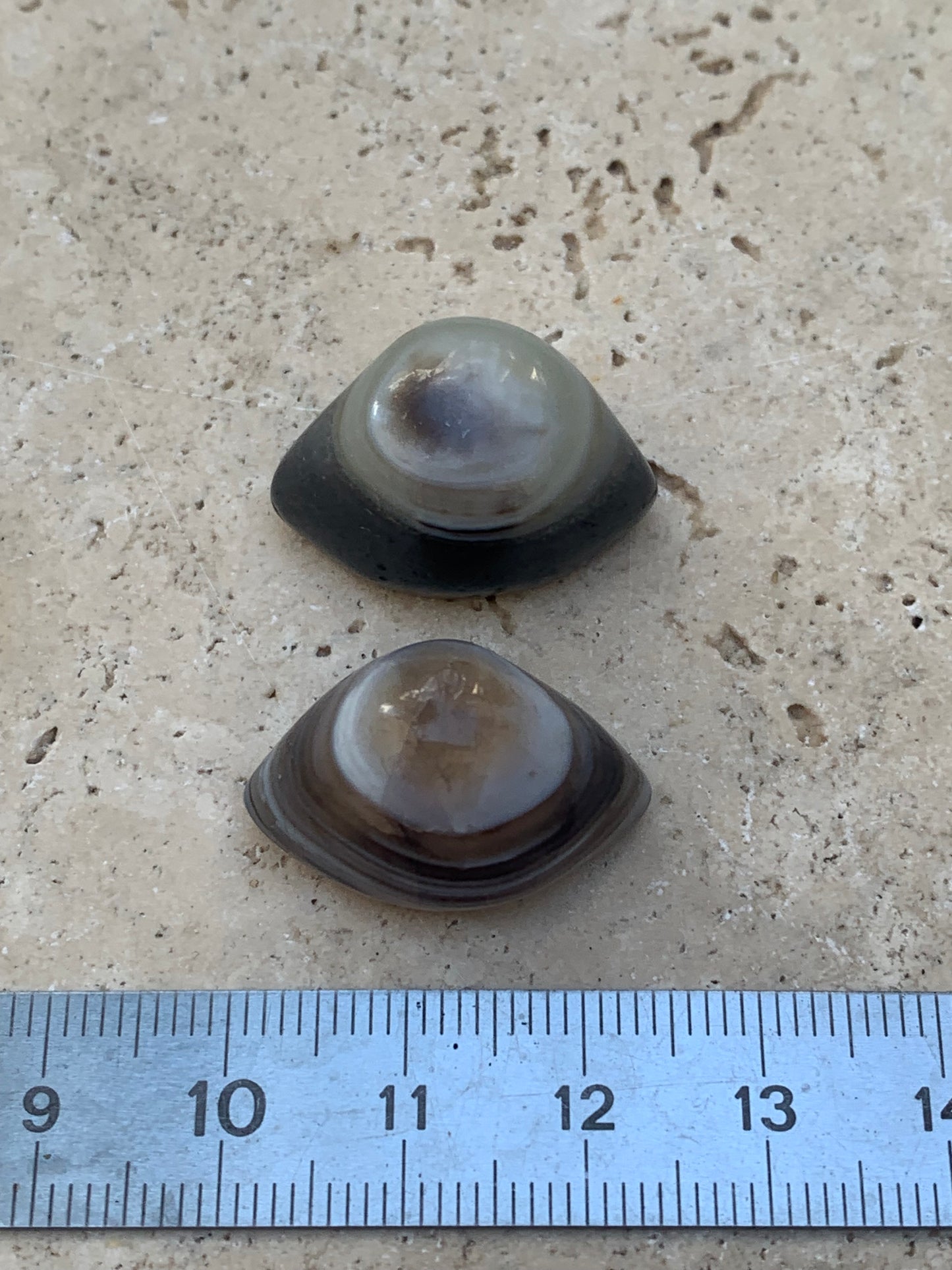 Agate 'Œil de Shiva' ou 'Œil de cyclope' - Au choix, 2 spécimens naturels de 24x15x15mm (6gr.) ou 23x15x15 (7 gr.) !