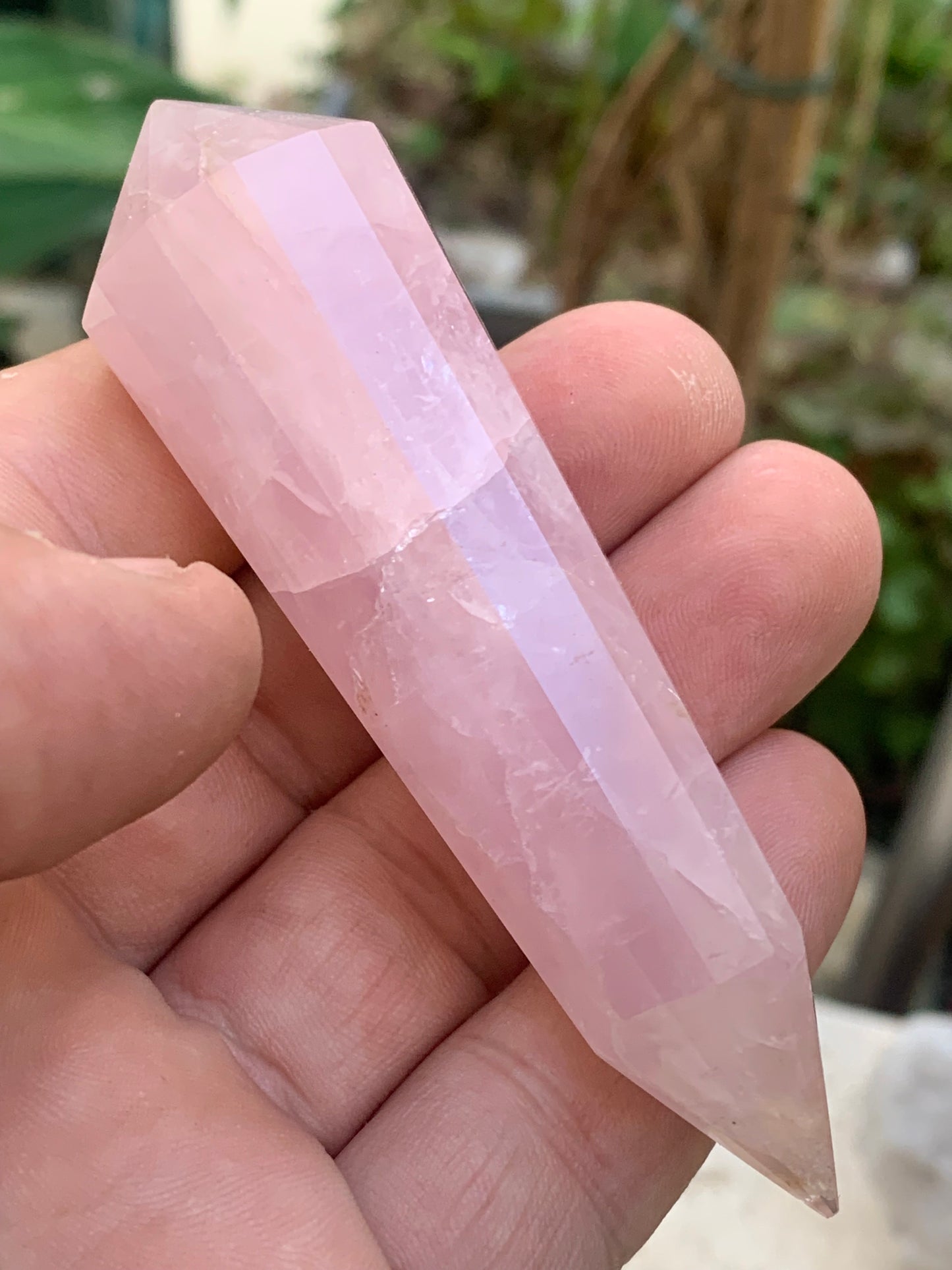 Cristal Vogel en quartz rose de 12 facettes ! Ø 92mm x 26 de diamètre, superbe pièce !
