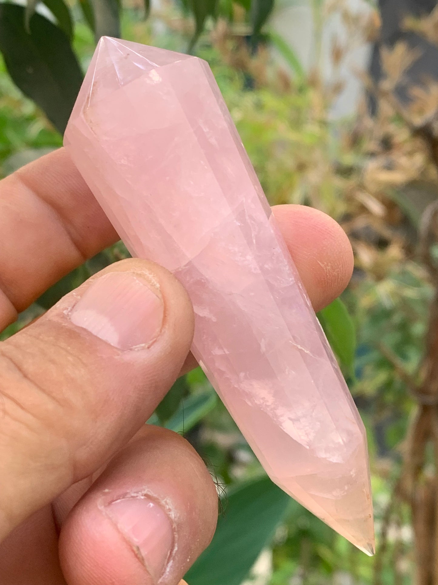 Cristal Vogel en quartz rose de 12 facettes ! Ø 92mm x 26 de diamètre, superbe pièce !