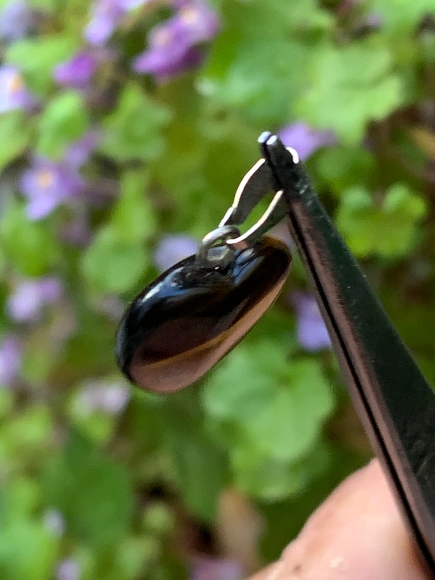 Oeil de tigre, pendentif 'Coeur' en Argent, de 20mm de hauteur x 15 de largeur x 5 d'épaisseur. Vendu avec cordon réglable de couleur noire offert !