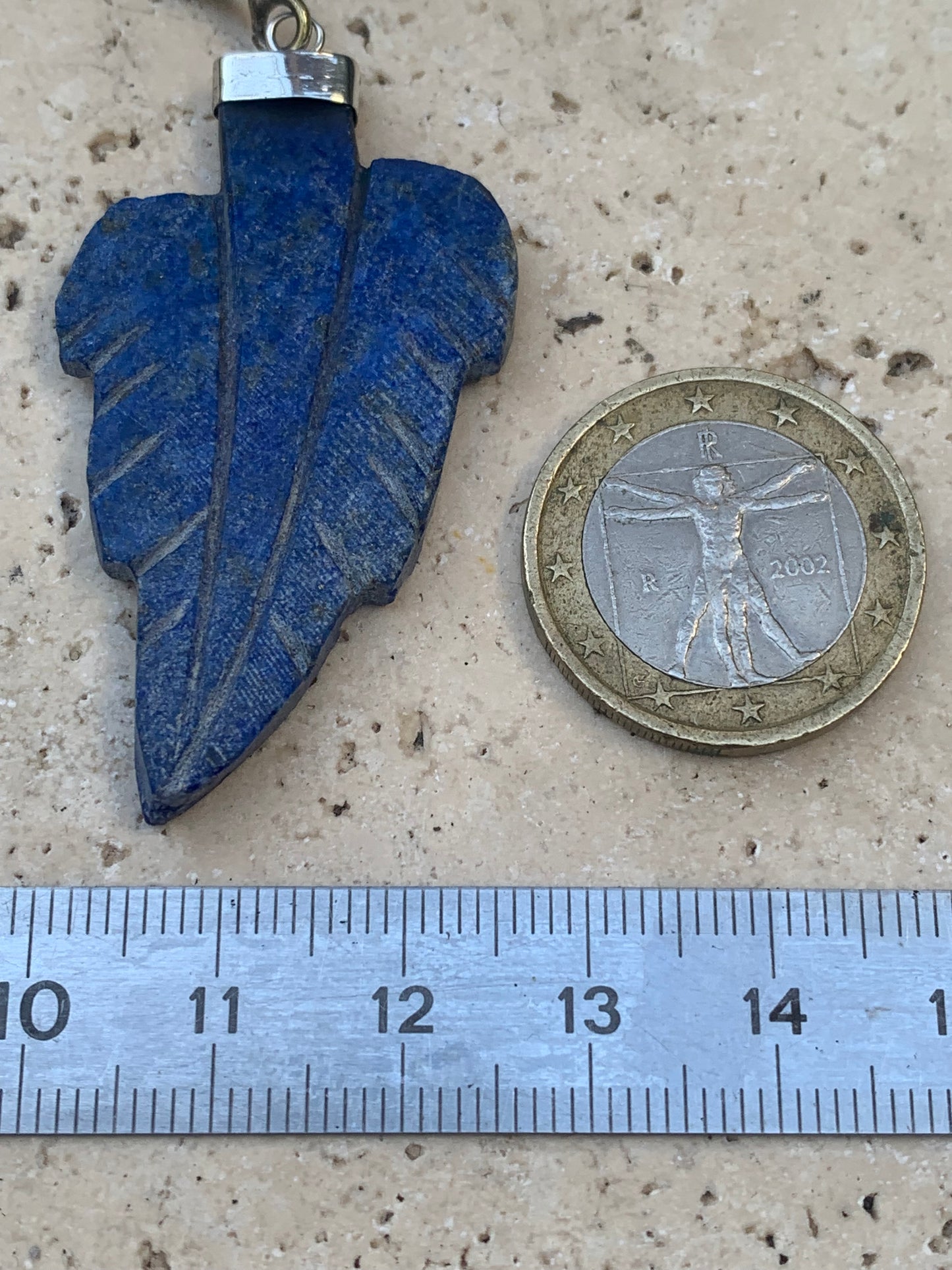 Lapis lazuli, pendentif en Argent 925 fait par G & Z, de 53 millimètres de hauteur x 27 millimètres de largeur x 5 d'épaisseur. Vendu avec un cordon réglable de couleur noire !