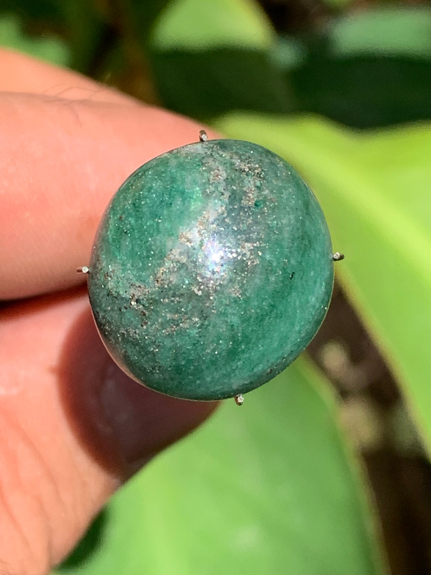 Quartz vert/ Aventurine, cabochon de 20mm x19 x9 - 25 carats. Parfait en bijouterie, collection ,exposition...