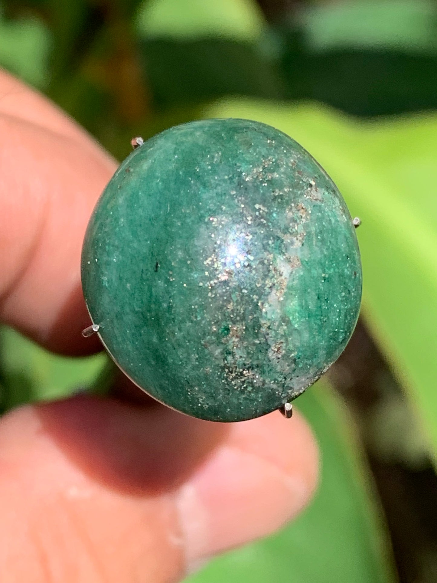 Quartz vert/ Aventurine, cabochon de 20mm x19 x9 - 25 carats. Parfait en bijouterie, collection ,exposition...