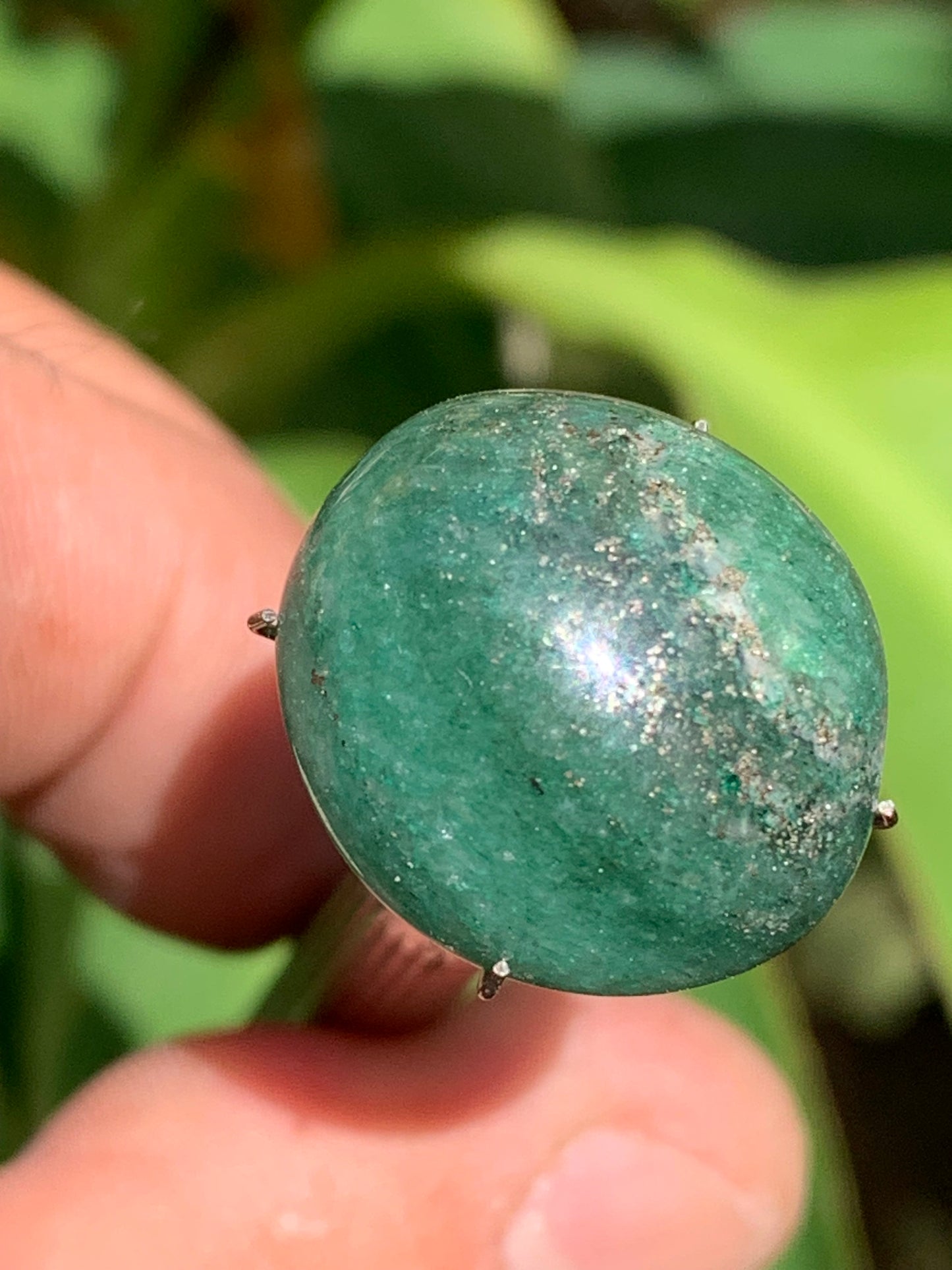 Quartz vert/ Aventurine, cabochon de 20mm x19 x9 - 25 carats. Parfait en bijouterie, collection ,exposition...