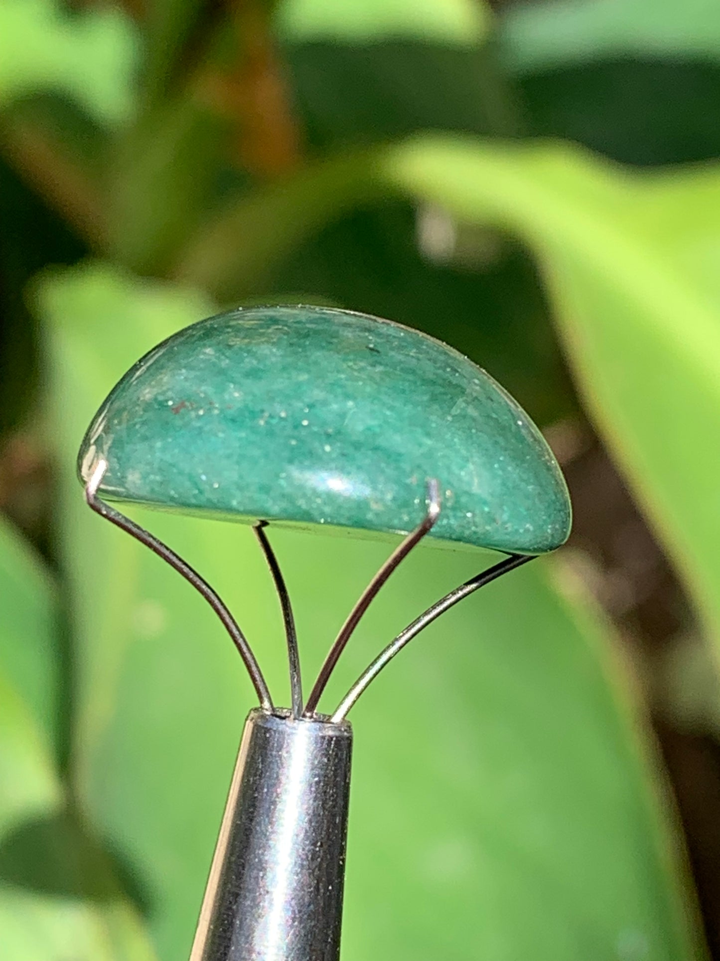 Quartz vert/ Aventurine, cabochon de 20mm x19 x9 - 25 carats. Parfait en bijouterie, collection ,exposition...