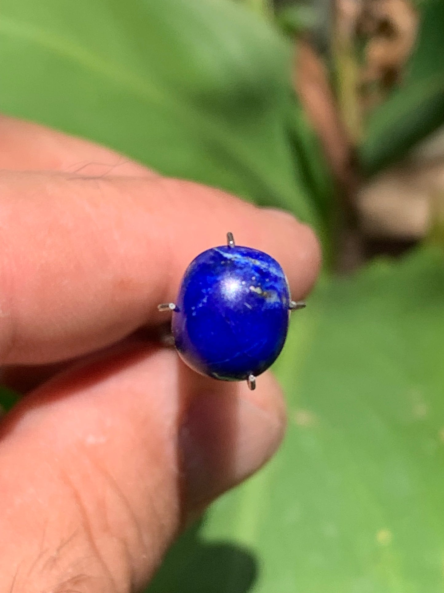 Lapis lazuli, cabochon de 10mm x9 x5 - 3,5 carats. Parfait en bijouterie, collection ,exposition...