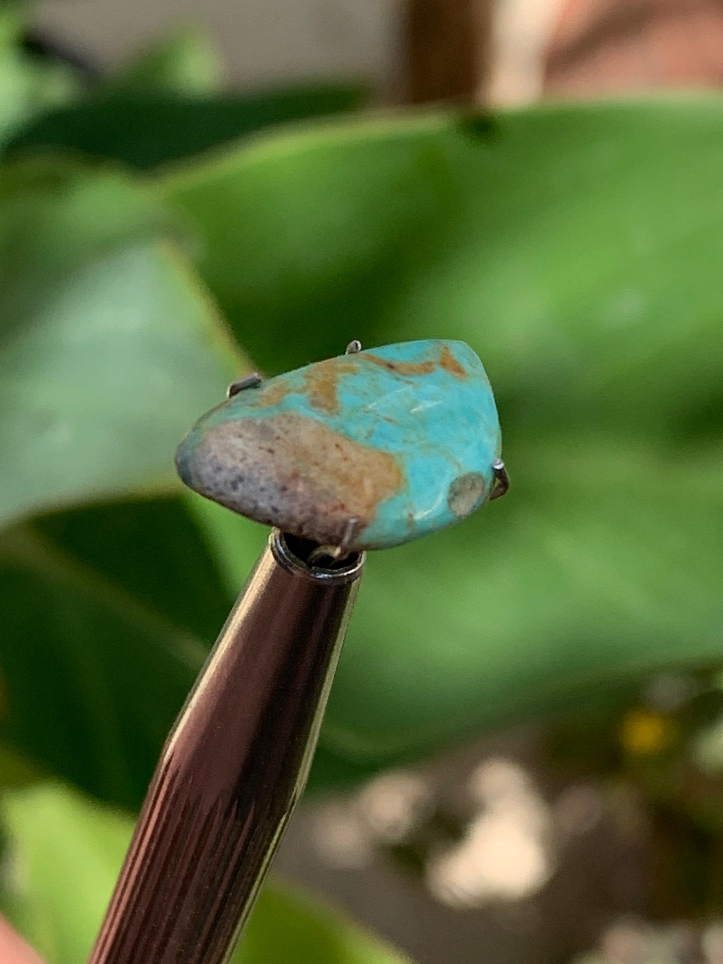 Turquoise, cabochon de 17mm x10 x2 - 2 carats. Parfait en bijouterie, collection ,exposition...