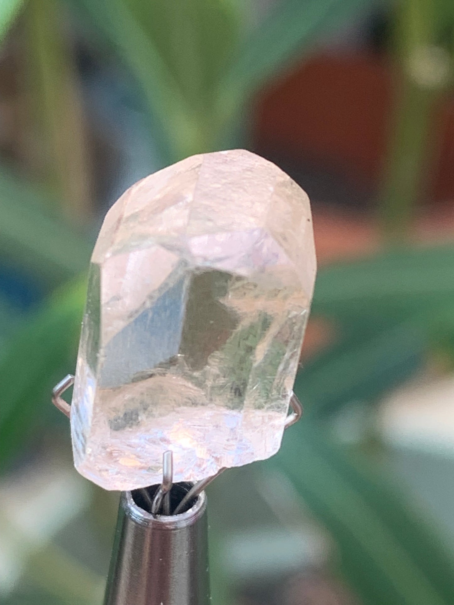Topaze Impériale, superbe cristal naturel de 15mm x10 x10 - 3,9 grammes/ 19,5 carats. Belle pièce de collection, unique et assez rare !